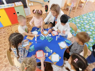 "дорога к мастерству": юные воспитанники МБДОУ №1 познакомились с профессией «водитель» - 8 "дорога к мастерству": юные воспитанники МБДОУ №1 познакомились с профессией «водитель» - фото - 8